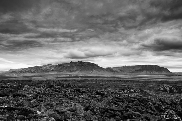610_6865-bw